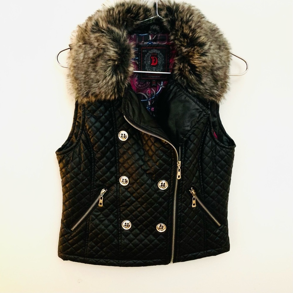 NWT DOLLHOUSE Detachable Faux Fur Collar Quilted Moto Vest, black and gray